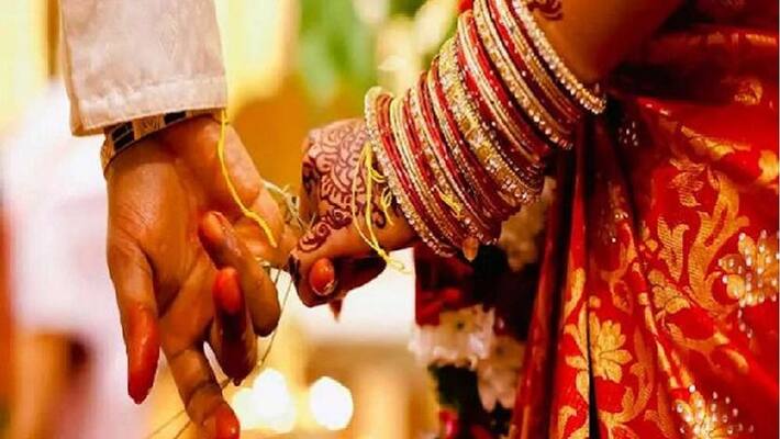UP Man Marries Wooden Effigy As His 90-Year-Old-Father's Last Wish UP Man Marries Wooden Effigy As His 90-Year-Old-Father's Last Wish