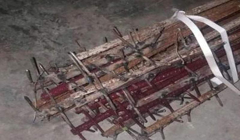 इस मुठभेड़ में इस हथियार से चीनी सैनिकों ने भारतीय जवानों पर अटैक किया था। रिपोर्ट्स के मुताबिक, चाइनीज पीपल्स लिबरेशन आर्मी ने भारतीय जवानों को मारने के बाद उनके शवों को भी क्षतिग्रस्त किया था। 