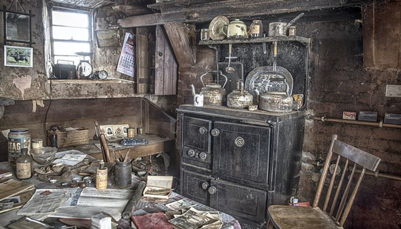 photos of an abandoned farm house by Rebecca Brownlie