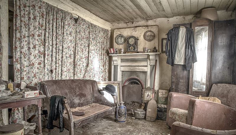 photos of an abandoned farm house by Rebecca Brownlie