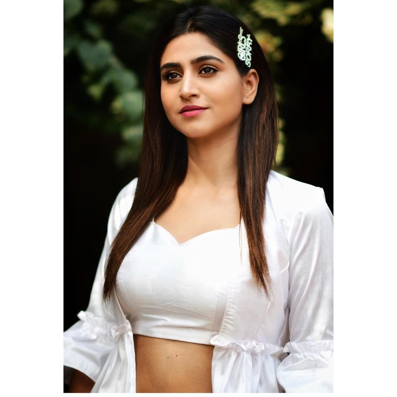 Telugu actress Varshini Sounderajan Hot Photos
