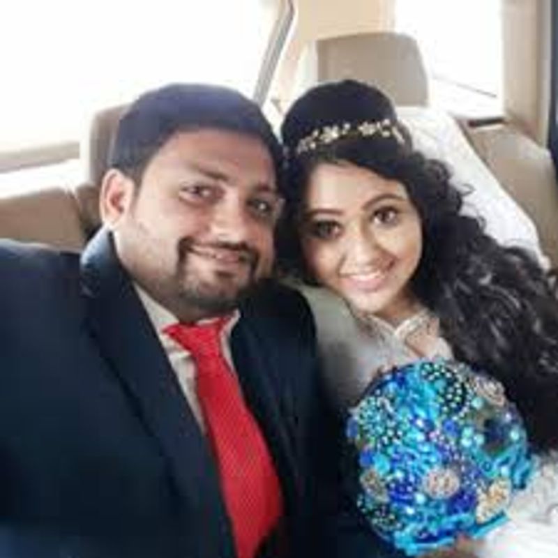 மேக்னாவிடம் இருந்து விவாகரத்து பெற்ற கையோடு, தன்னுடைய இவருடைய கணவர் இரண்டாவது திருமணமும் செய்து கொண்டார்.