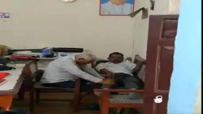 old peon was pressing feet of officer video goes viral kpl old peon was pressing feet of officer video goes viral kpl