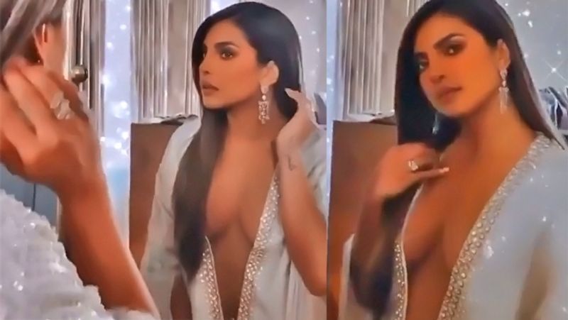 how much priyanka chopra grammy 2020 controversial outfit BJC
