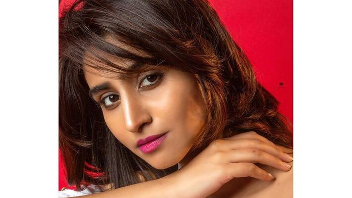 Anchor Varshini shares few cute experiences with her niece Anchor Varshini shares few cute experiences with her niece