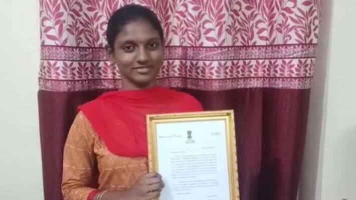 Governor of Madurai saloon's daughter praises Nethra. Flexible neetra .. !! Governor of Madurai saloon's daughter praises Nethra. Flexible neetra .. !!