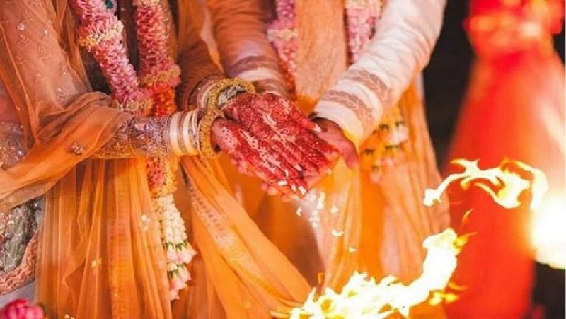 नीतीश कुमार की शादी बुधवार की रात बासोपट्टी थाना क्षेत्र स्थित मढिया गांव निवासी जोगिंदर राय की बेटी से हुई थी। शादी की रात दोनों पक्षों में खुशी का माहौल था। (प्रतीकात्मक फोटो)