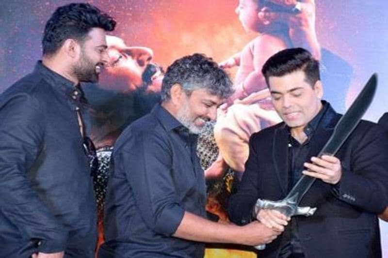 Here what SS Rajamouli has to say about 'Baahubali' Prabhas RCB