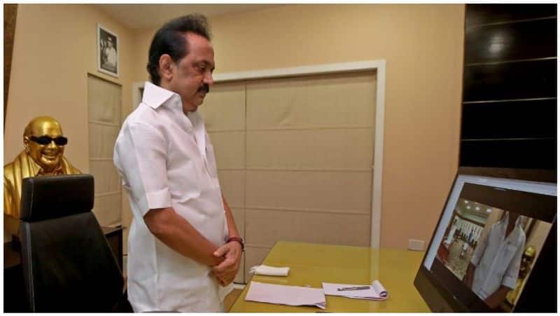 BJP joins with DMK? MK Stalin as a surrende