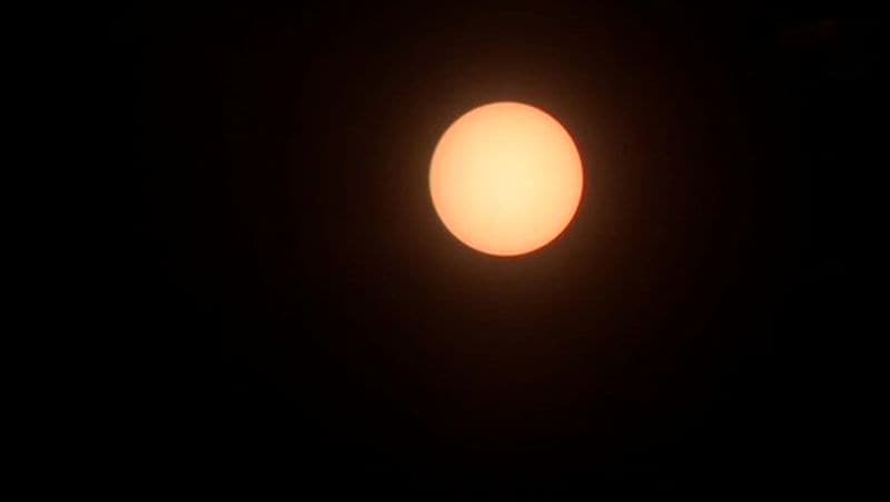 হরিয়ানার কুরুক্ষেত্রে সূর্যগ্রহণের এই রূপ দেখা গেল।
