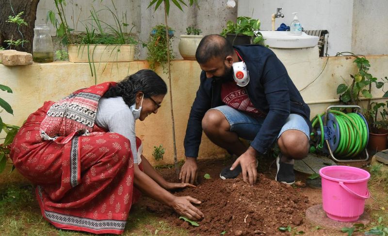 Tharun Bhascker Accepts Green India Challenge