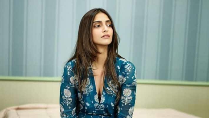 Actress Sonam Kapoor Slams netizens Who Trolled her For Susant Singh Rajput Suicide Issue Actress Sonam Kapoor Slams netizens Who Trolled her For Susant Singh Rajput Suicide Issue