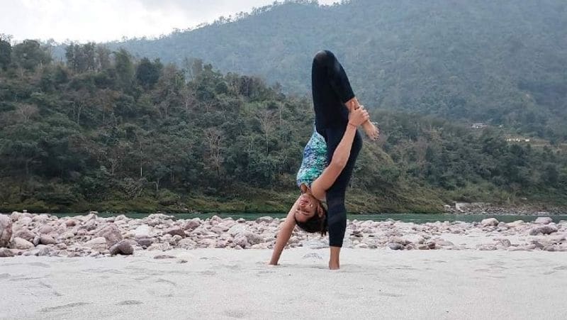 international yoga day now about rajasthan sirohi yoga girl pal gehlot kpr