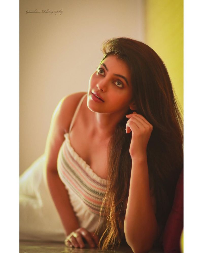 என்ன ஒரு அழகு காட்சி 