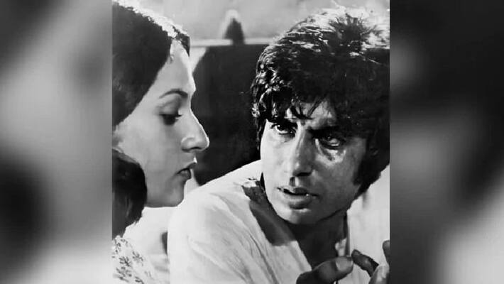 Amitabh Bachchan Reveals He Shot His 'First Drunk Scene' For Mili Amitabh Bachchan Reveals He Shot His 'First Drunk Scene' For Mili