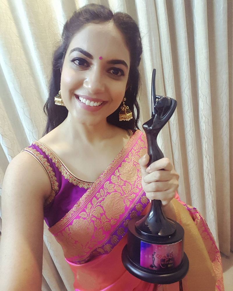 “பெல்லி சுப்புலு” என்ற படம் மூலம் ரிது வர்மாவிற்கு அடித்தது ஜாக்பாட். அந்த படம் மூலம் ஹீரோயின் அவதாரம் எடுத்த ரிது வர்மா, 2016ம் ஆண்டுக்கான சிறந்த நடிகை விருதையும் பெற்றார். 