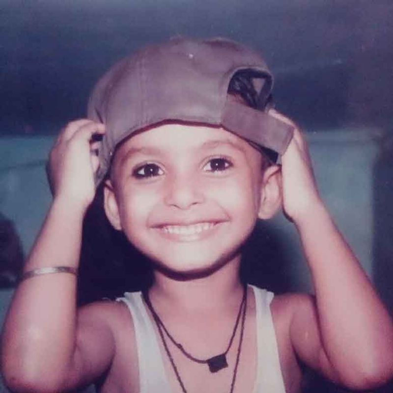 சுஷாந்த் சிங் குழந்தையா இருக்கும்பொழுது எடுக்க பட்ட புகைப்படம் 