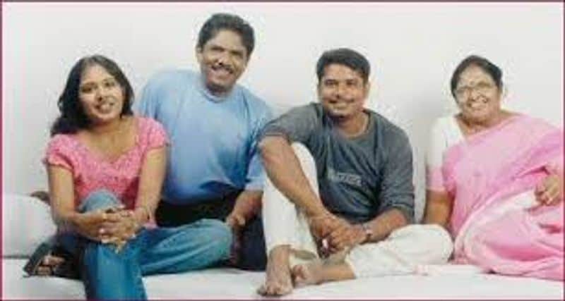 பாரதிராஜா மருமகள் தான் நடிகை நந்தன இவங்க மனோஜ் கல்யாணம் செய்து கொண்டார்கள் 