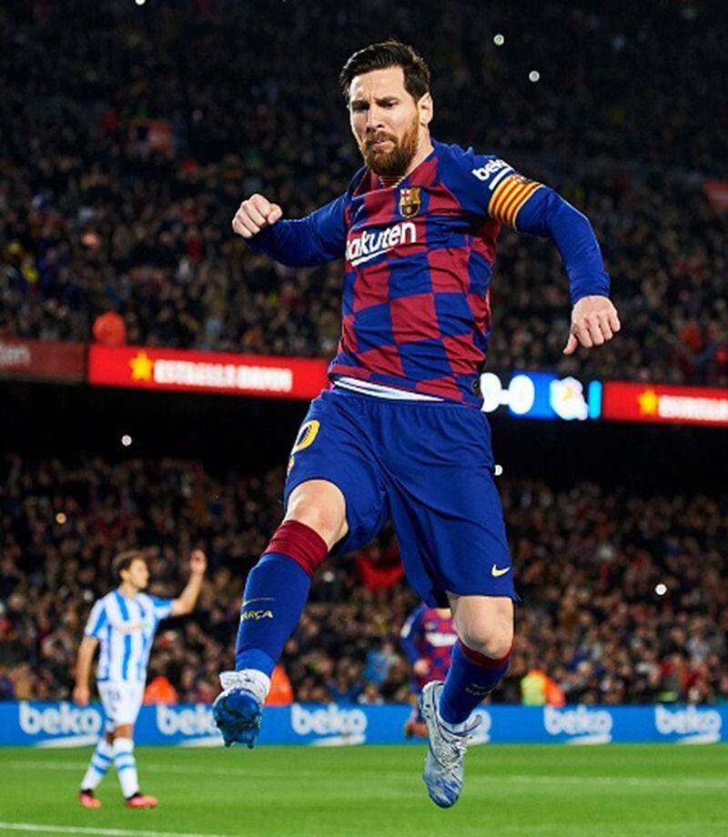 Lionel Messi to stay at Barcelona next season