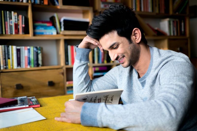 সুশান্তের বাবা আরও জানিয়েছেন, ছোট বয়সে খোলামেলা স্বভাবের থাকলেও বড় হওয়ার সঙ্গে সঙ্গে তিনি চাপা স্বভাবের হয়ে যান। তার মনের ভিতরের কথা জানা সম্ভব ছিল না।