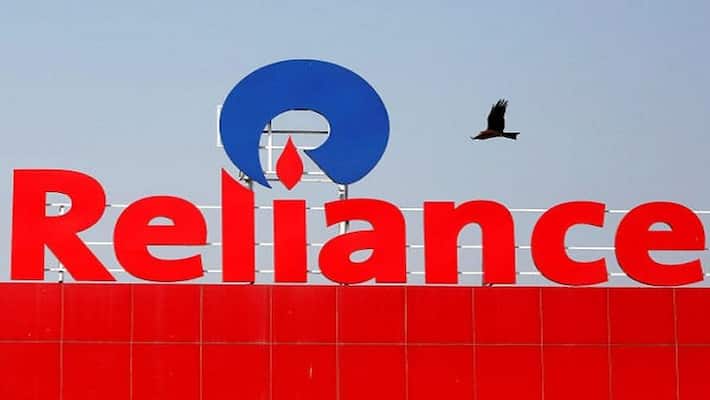 Reliance Jio is number one in customer base in India and now ready for big role in 5g as indications from AGR report MJA Reliance Jio is number one in customer base in India and now ready for big role in 5g as indications from AGR report MJA