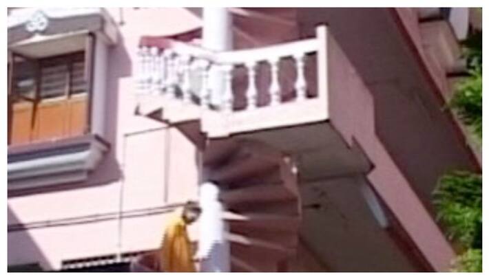 foriegn lady commit suicide in amruthanandamayi matam in kollam foriegn lady commit suicide in amruthanandamayi matam in kollam
