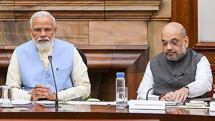 PM Modi set to reshuffle his council of minister Final announcement expected 6pm Tomorrow PM Modi set to reshuffle his council of minister Final announcement expected 6pm Tomorrow