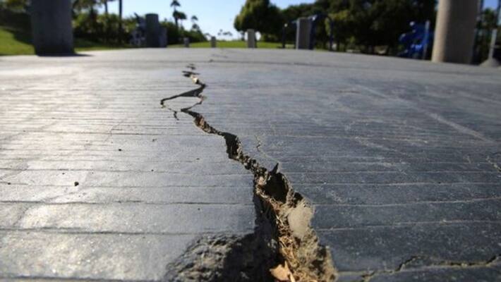 Earthquake in Mumbai strikes with 2.7 magnitude in North Mumbai Earthquake in Mumbai strikes with 2.7 magnitude in North Mumbai