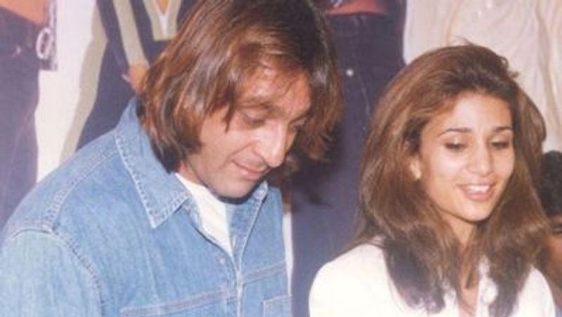 Saif ali khan to Karisma kapoor these are most expensive divorces of bollywood