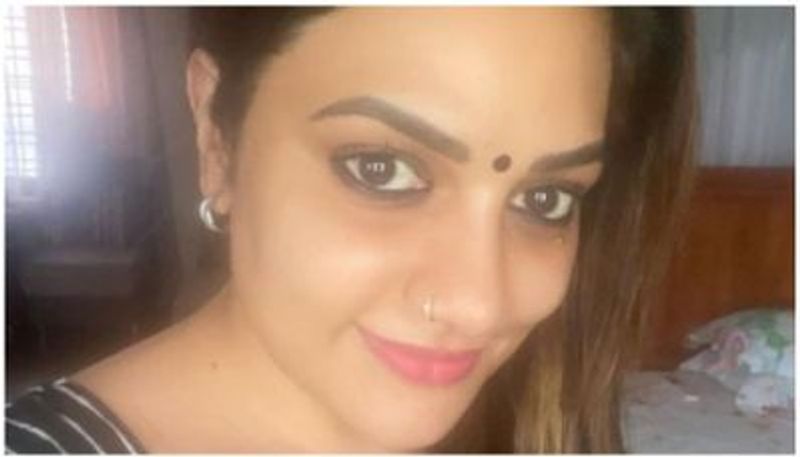 When a Malayalam singer said she saw Kavya, Dileep together in bathroom