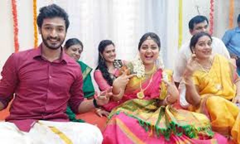ரோஜா சீரியலில் அமர்க்களம் பண்ணும் காட்சி 