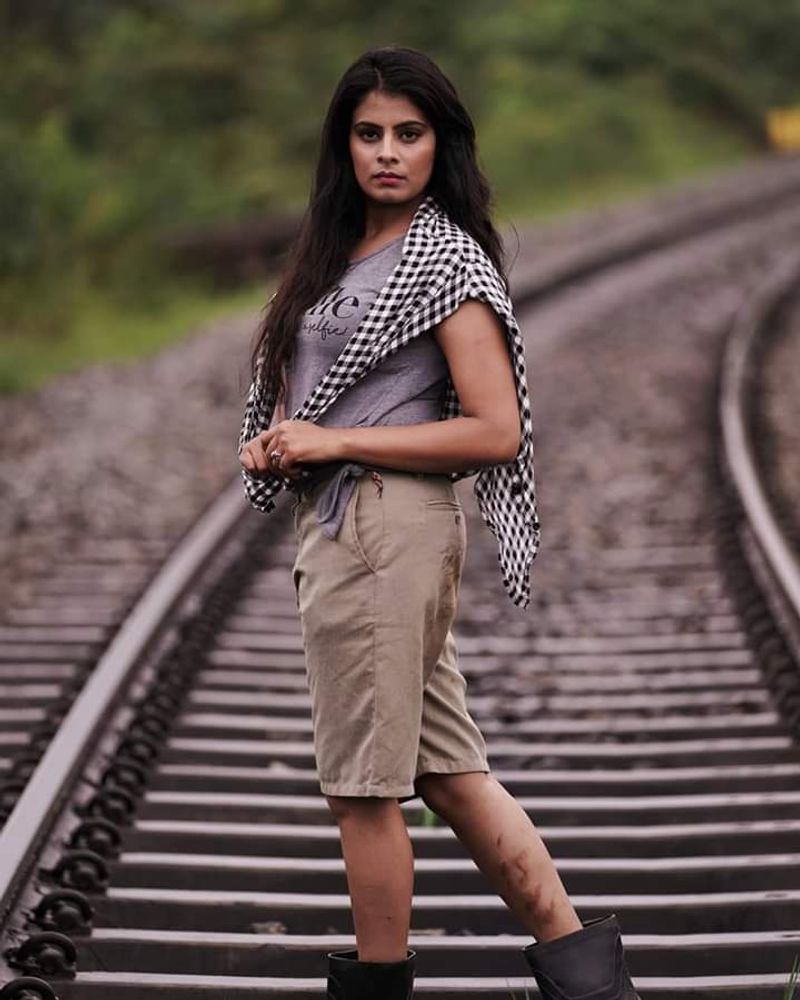 ಕಿರತೆರೆ ಮಾತ್ರವಲ್ಲದೆ ಬೆಳ್ಳಿ ತೆರೆಯಲ್ಲಿಯೂ ಅಭಿನಯಿಸಿದ್ದಾರೆ.