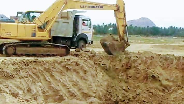 sand theft by politicians and anti social elements in Krishnagiri krp dame sand theft by politicians and anti social elements in Krishnagiri krp dame