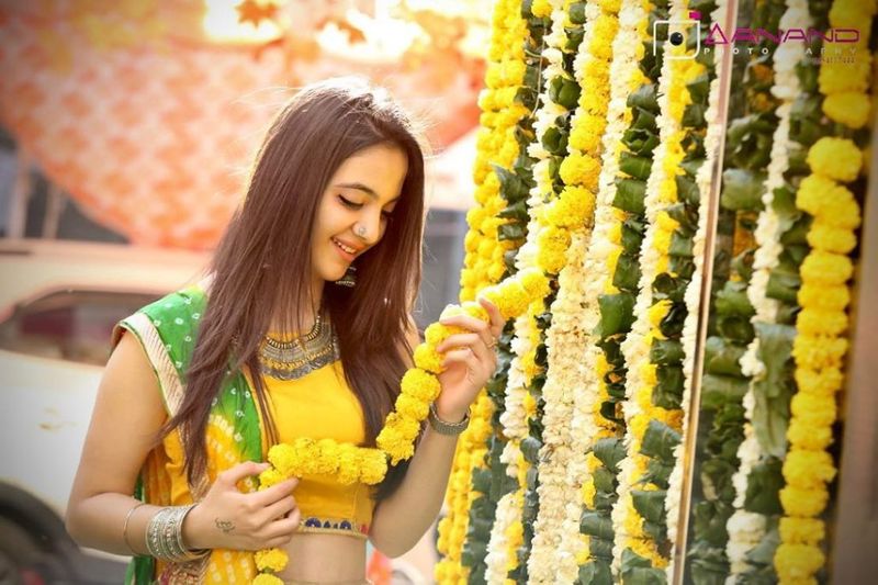 TikTok star Siya Kakkar commits suicide at Delhi residence