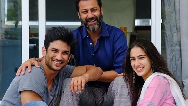 सुशांत के पिता ने आगे कहा कि उससे आखिरी बार शादी को लेकर बात हुई थी। उन्होंने बोला था कि कोरोना में तो नहीं, फिर उसके बाद एक फिल्म आ रही है, वो कर लेंगे, इसके बाद फरवरी-मार्च में देखते हैं करेंगे। 