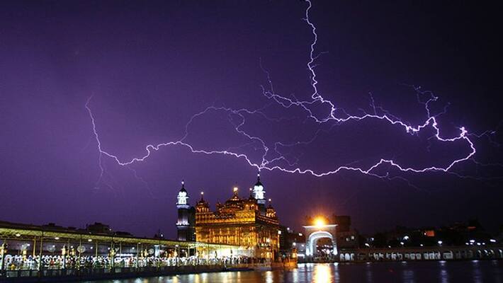 Thunder lightning strikes kill 107 people in Bihar Assam Thunder lightning strikes kill 107 people in Bihar Assam