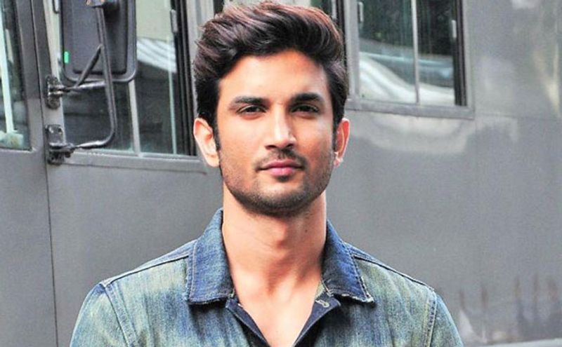এখানে রাখা থাকবে সুশান্তের প্রিয় জিনিসগুলি। যা সুশান্তের ফ্ল্যাটে এতদিন রাখা ছিল। সুশান্ত পড়তে খুব ভালোবাসতেন। তাঁর বই গুলিকেও রাখা থাকবে এখানে।