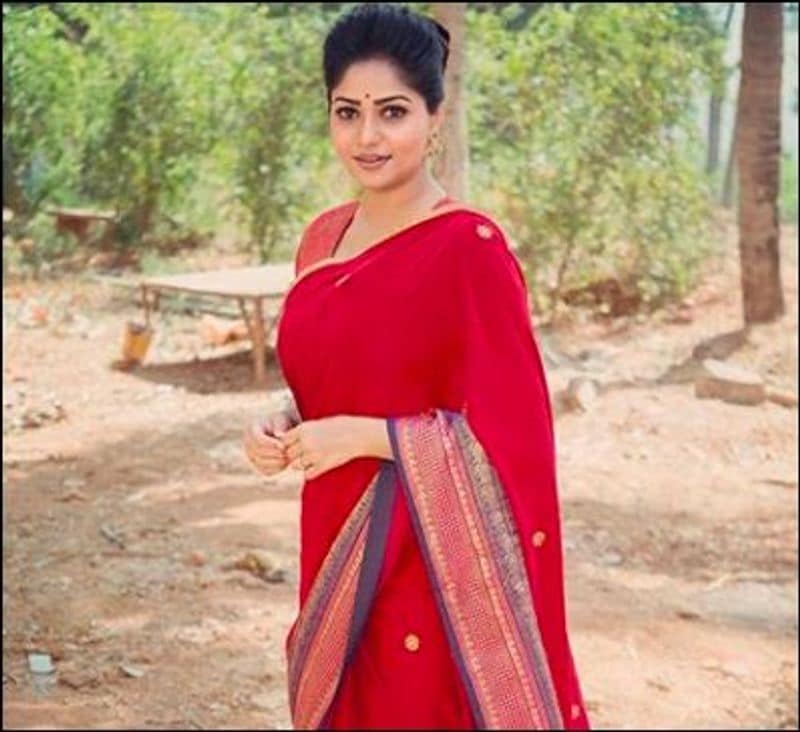 ಇಲ್ಲಿಯವರೆಗೂ ಅಂಥಾ ಯಾವುದೇ ರೀತಿಯ ಕ್ಲೋಸಪ್ ದೃಶ್ಯಗಳ ಚಿತ್ರೀಕರಣ ಸರದಿ ಬಂದಿಲ್ಲ. ಒಂದು ವೇಳೆ ಕತೆಗೆ ಅಗತ್ಯ ಇದೆ, ನಾಯಕ- ನಾಯಕಿ ನಡುವಿನ ರೊಮ್ಯಾಂಟಿಕ್ ದೃಶ್ಯ ಅಥವಾ ಪೋಷಕ ಪಾತ್ರಗಳ ಜತೆಗಿನ ನನ್ನ ಪಾತ್ರ ಕ್ಲೋಸಪ್ನಲ್ಲಿ ಚಿತ್ರೀಕರಣ ಮಾಡಬೇಕು ಎನ್ನುವುದಾದರೆ ನಾನು ಸಿದ್ಧ, ಎನ್ನುತ್ತಾರೆ ಜಗ್ಗು ದಾದಾ ನಾಯಕಿ.