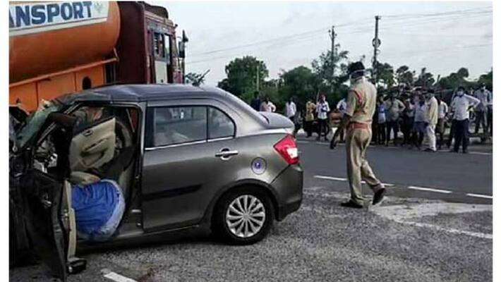 TelanganaThree of a family killed in road accident in Suryapet TelanganaThree of a family killed in road accident in Suryapet