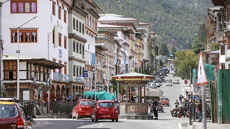 भूटान की राजधानी थिम्फू की यह तस्वीर 20 अगस्त, 2019 को खींची गई।
