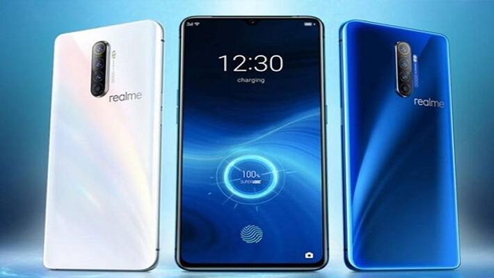 Realme X3 and Realme X3 SuperZoom smartphones have been launched in India Realme X3 and Realme X3 SuperZoom smartphones have been launched in India