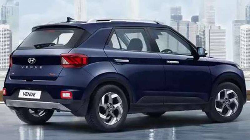 Hyundai Venue sells over 1 lakh units in 1 year