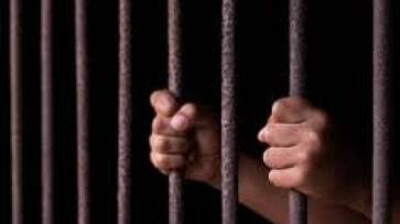 delhi high court fines police rs 50 thousand fine for illegal detention of petitioner kms delhi high court fines police rs 50 thousand fine for illegal detention of petitioner kms