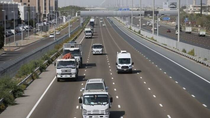 New restrictions on heavy vehicles trucks from tomorrow in Abu Dhabi New restrictions on heavy vehicles trucks from tomorrow in Abu Dhabi