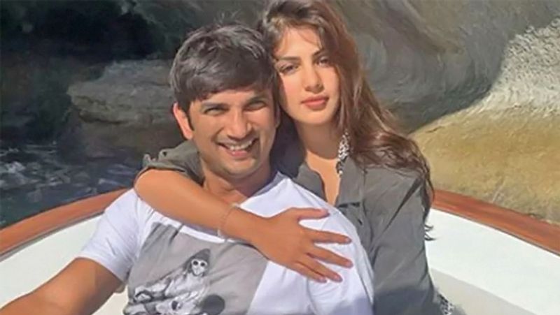 Sushant singh Rajput Lover Rhea Chakraborthy   Reached ED Office for enquiry