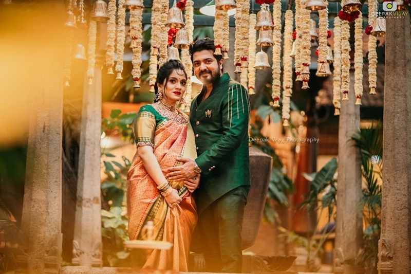ಮೇ 30,2018ರಲ್ಲಿ ಬೆಂಗಳೂರಿನ ಅರಮನೆ ಮೈದಾನದಲ್ಲಿ ಅದ್ಧೂರಿಯಾಗಿ ಮದುವೆ ನಡೆಯಿತು.