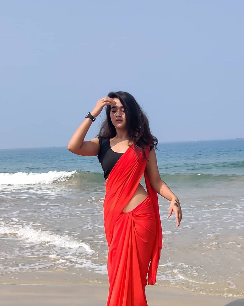 Bigg Boss Fame Social Media Star Deepthi Sunaina Hot Photos