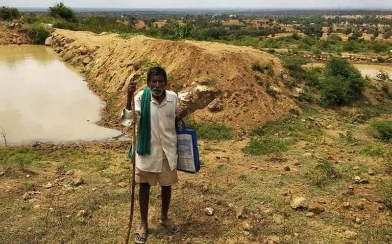 ಇದೂವರೆಗೂ 16 ಕೆರೆಗಳನ್ನು ನಿರ್ಮಿಸಿರುವ ಇವರು ವನ್ಯ ಜೀವಿಗಳಿಗೆ ಕುಡಿಯುವ ನೀರಿನ ಸಮಸ್ಯೆಯಾಗದಂತೆ ನೋಡಿಕೊಳ್ಳುತ್ತಿದ್ದಾರೆ. ಜೊತೆಗೆ ಜಲ ಸಂರಕ್ಷಣೆಯನ್ನೂ ಮಾಡುತ್ತಿದ್ದಾರೆ.