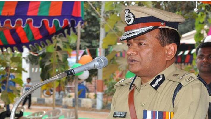 Telangana government transferred IPS officer VK singh from police academy Telangana government transferred IPS officer VK singh from police academy