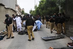 Karachi 5 dead as terrorists attack Pakistan Stock Exchange building